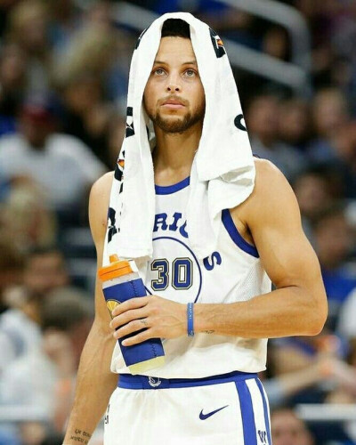 封盖对手两 封盖对手两