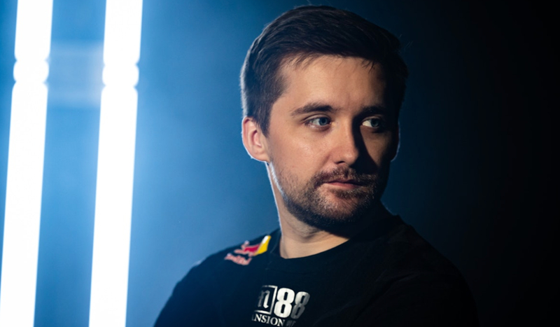 一位右投将 一位右投将